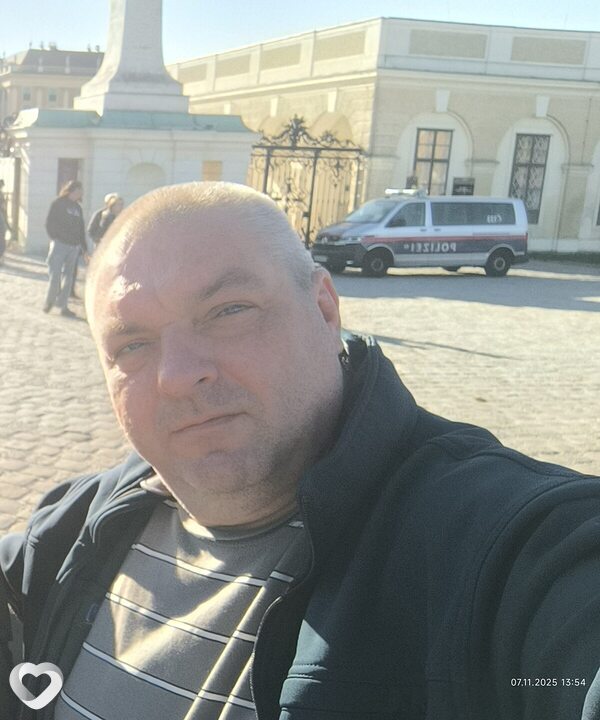 Александр, Пила