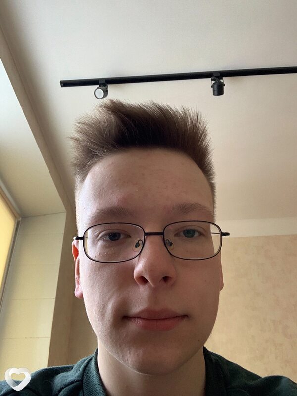 Александр, 20, Москве — анкета №1071242