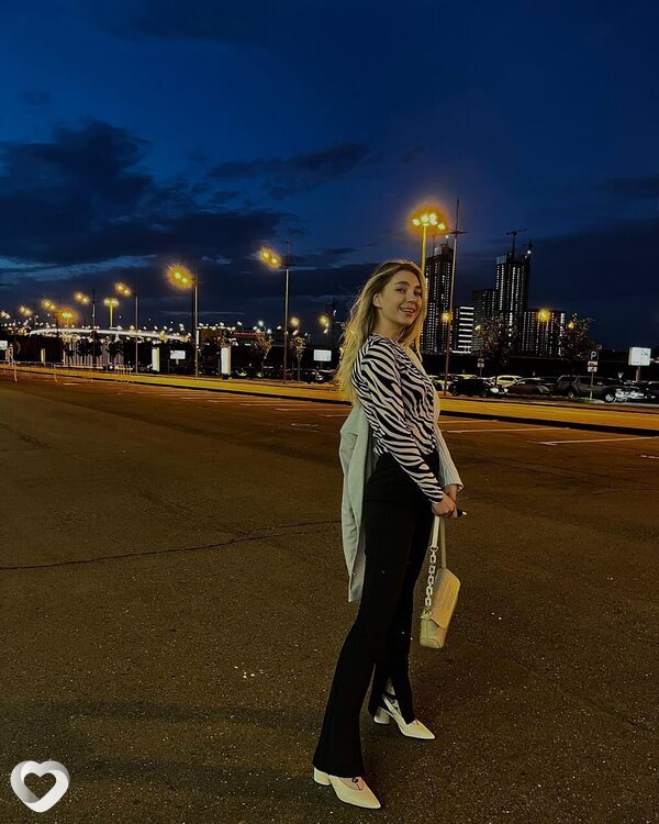Диана, 26, Гатчине — анкета №1071603