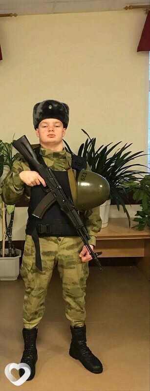 Михаил, 23, Москве — анкета №1072355