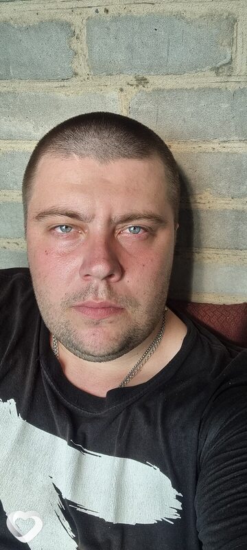 Виктор, 30, Луганске — анкета №1072423