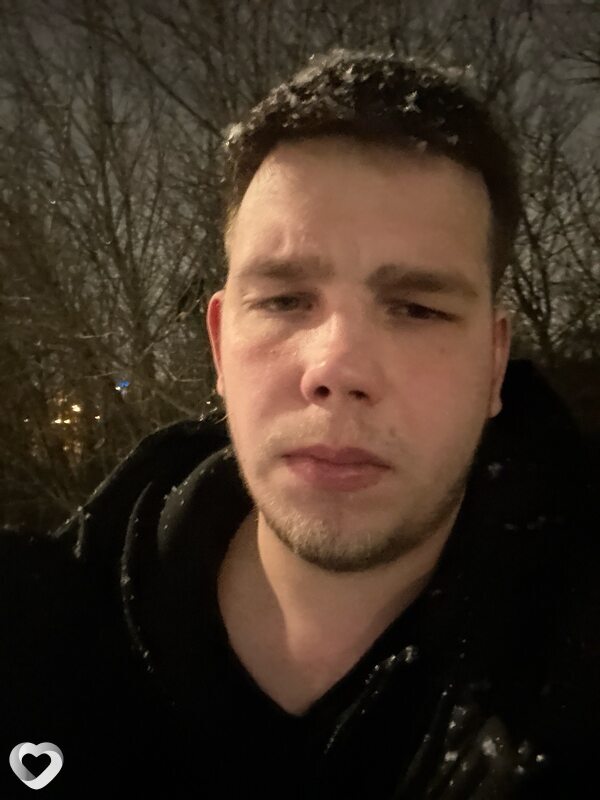 Дима, 26, Москве — анкета №1073294