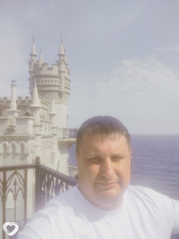 Антон, Брянка