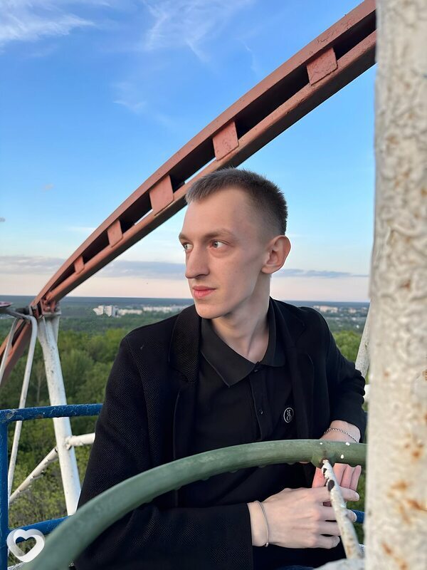 Илья, 23, Москве — анкета №1074164