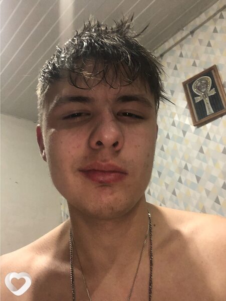 Денис, 21, Лысьве — анкета №1074271