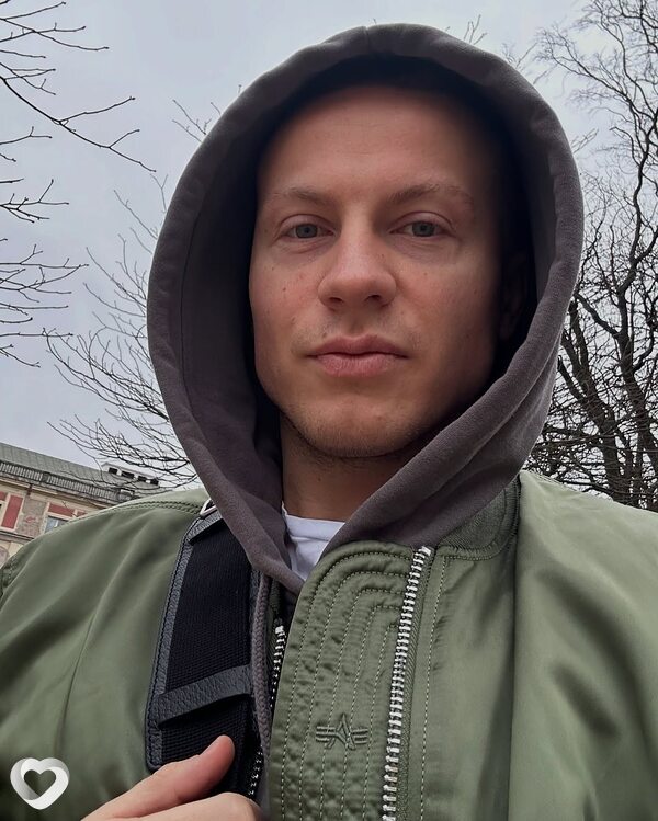 Артем, 23, Перми — анкета №1074861