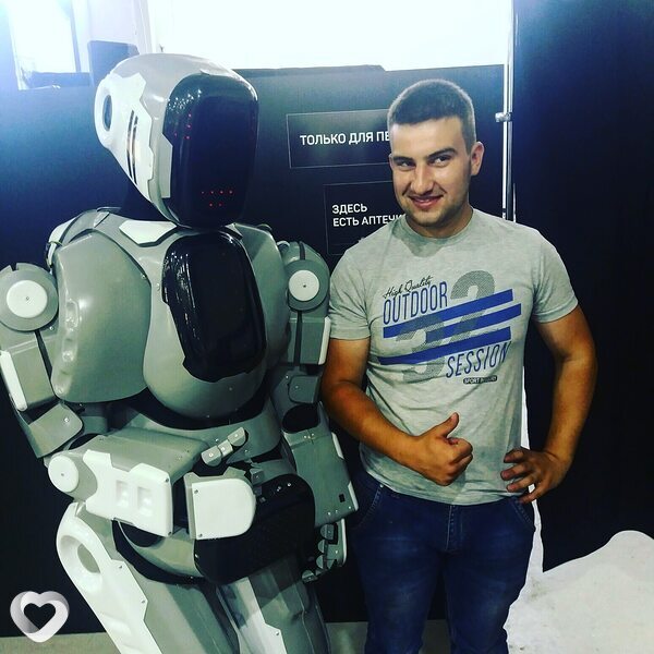 Михаил, 28, Острове — анкета №1075700