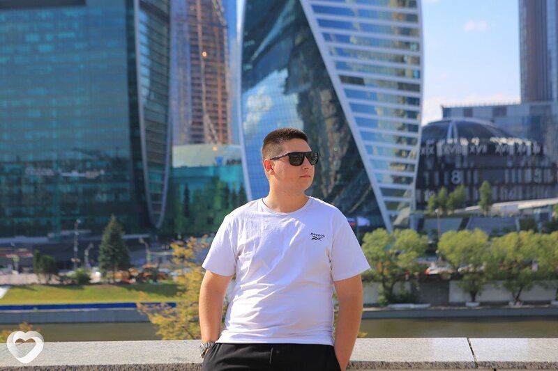 Артем, 23, Москве — анкета №1075634