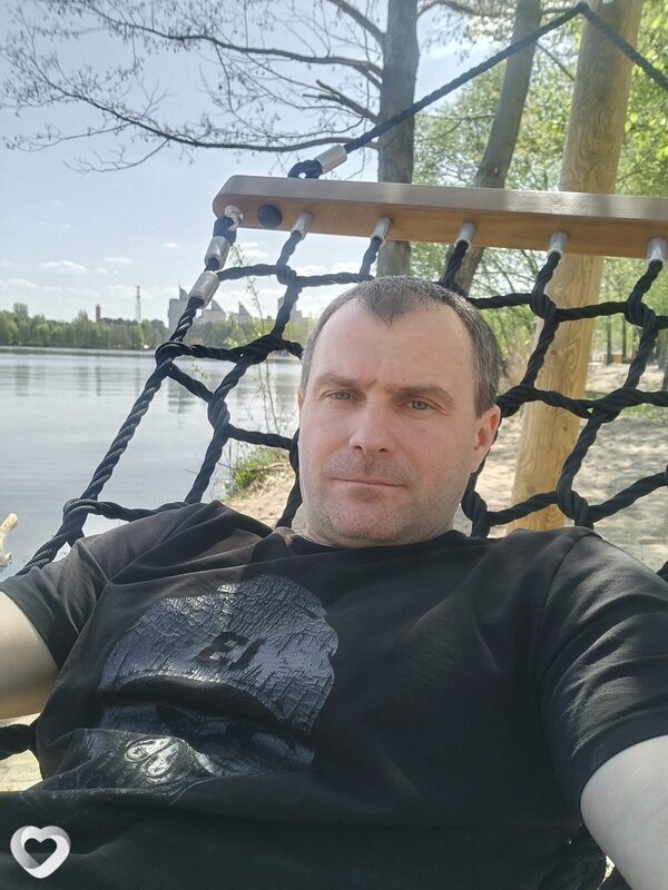 Артем, 37, Воронеже — анкета №1075900