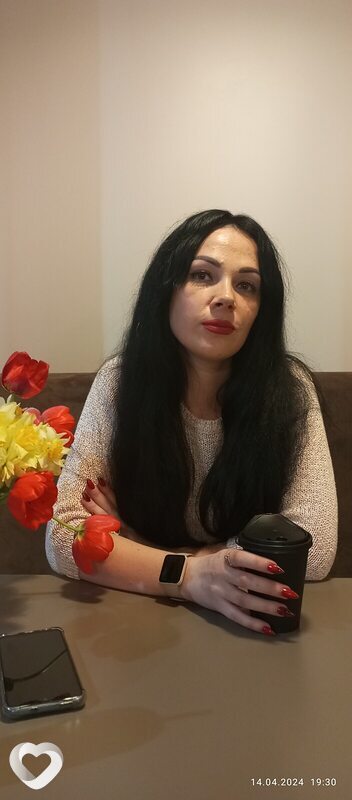 Юлия, 40, Краснодоне — анкета №1075978