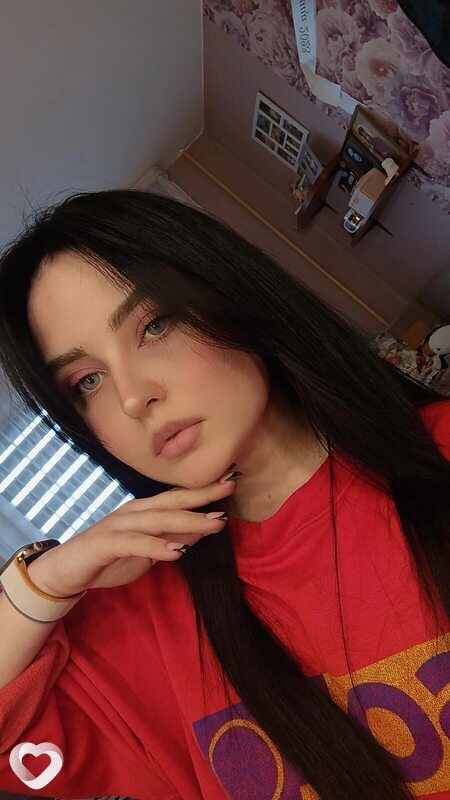 Анастасия, 21, Солигорске — анкета №1076019