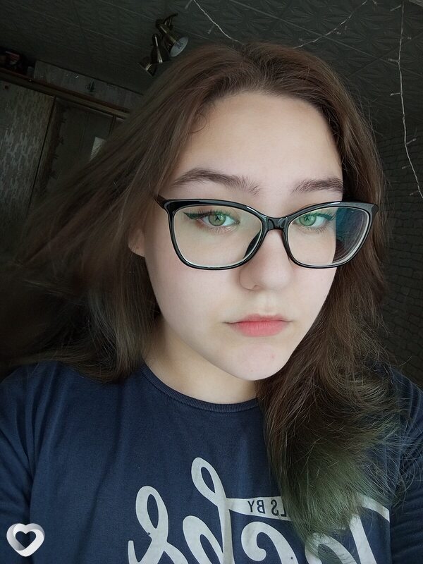 Аня, 20, Кирове — анкета №1076238