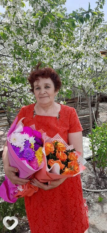 Лара, 70, Волгограде — анкета №1076101