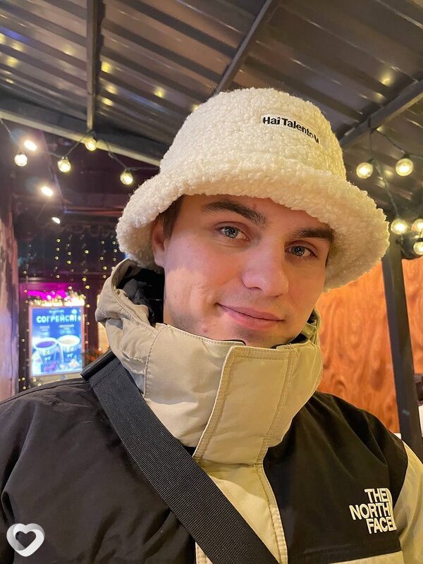 Иван, 24, Москве — анкета №1077979
