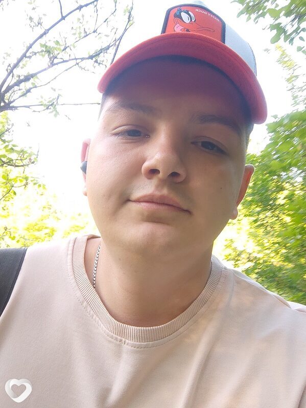 Илья, 24, Уфе — анкета №1078038