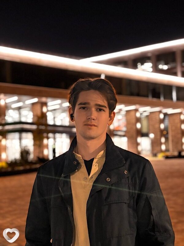 Сергей, 20, Москве — анкета №1078200