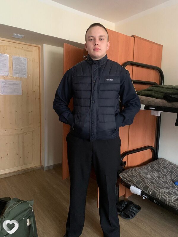 Роман, 20, Москве — анкета №1078254