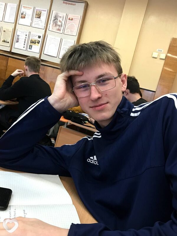 Кирилл, 21, Витебске — анкета №1078531