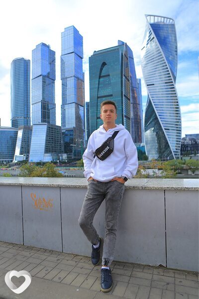 Влад, 25, Екатеринбурге — анкета №1078554