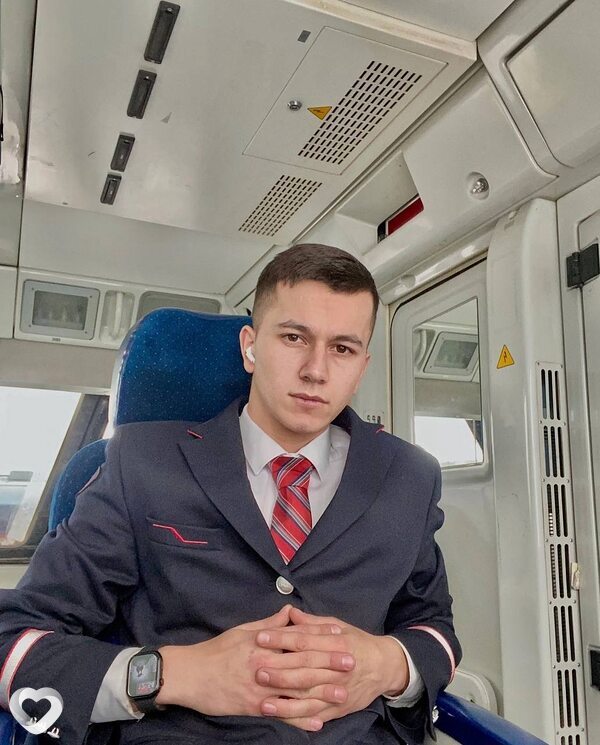 Кирил, 27, Омске — анкета №1078562