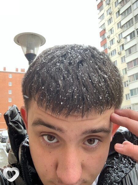 Денис, 22, Москве — анкета №1078677