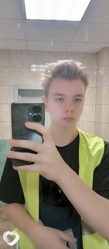 Женя, 21, Москве — анкета №1078812