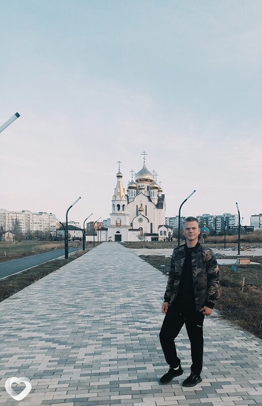 Михаил, 23, Москве — анкета №1079301
