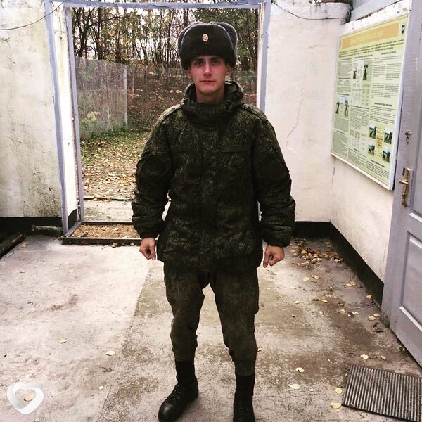 Александр, 24, Заринске — анкета №1079829