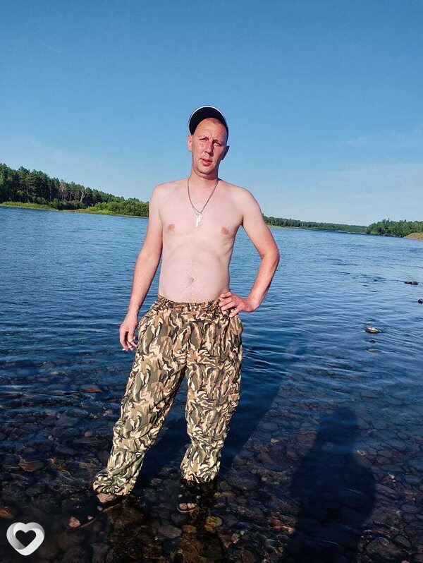 Максим, 38, Нижнеудинске — анкета №1080029