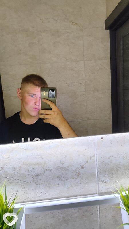Даник, 23, Витебске — анкета №1080189