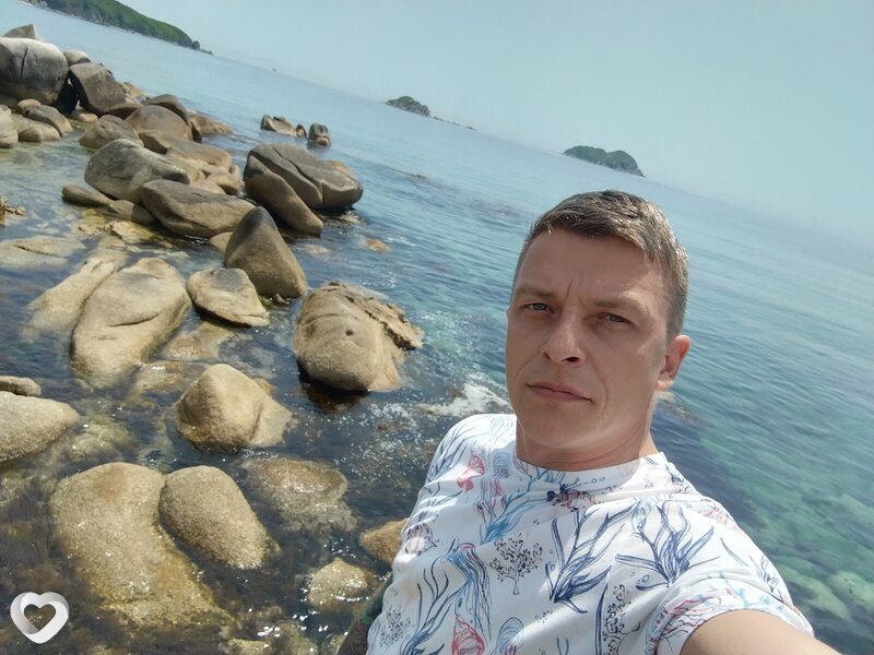 Максим, 39, Фокине — анкета №1080349