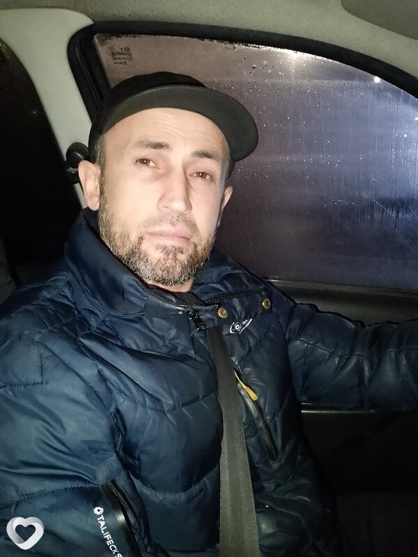 Артем, 46, Саратове — анкета №1080880