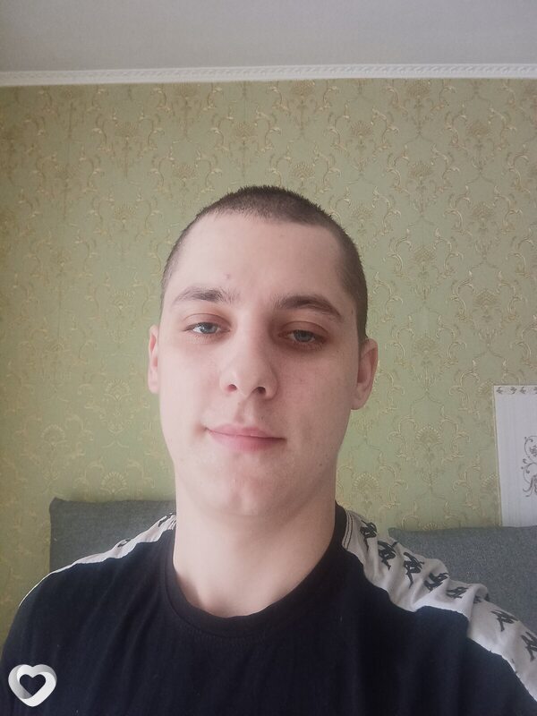 Артём, 24, Екатеринбурге — анкета №1080720