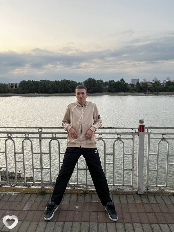 Ефим, 20, Краснодаре — анкета №1081035