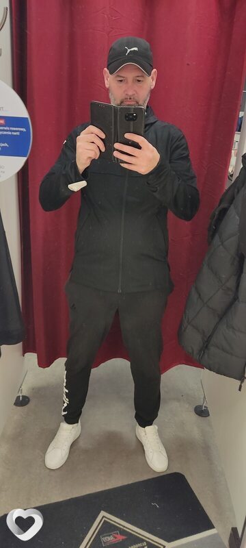 Андрей, Радом
