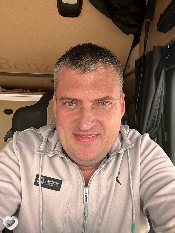 Дмитрий, 44, Катовице — анкета №1081944