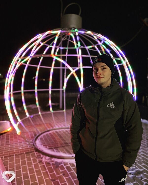 Денис, 26, Москве — анкета №1082311