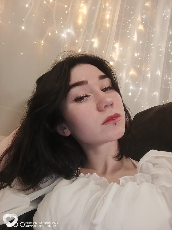 Екатерина, 21, Москве — анкета №1083054