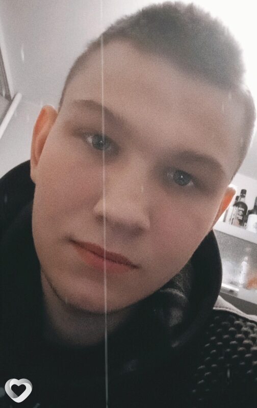 Анатолий, 21, Екатеринбурге — анкета №1082832