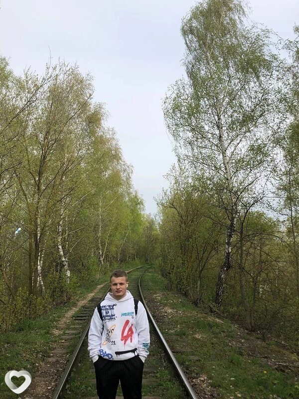 Илья, 21, Туле — анкета №1082908