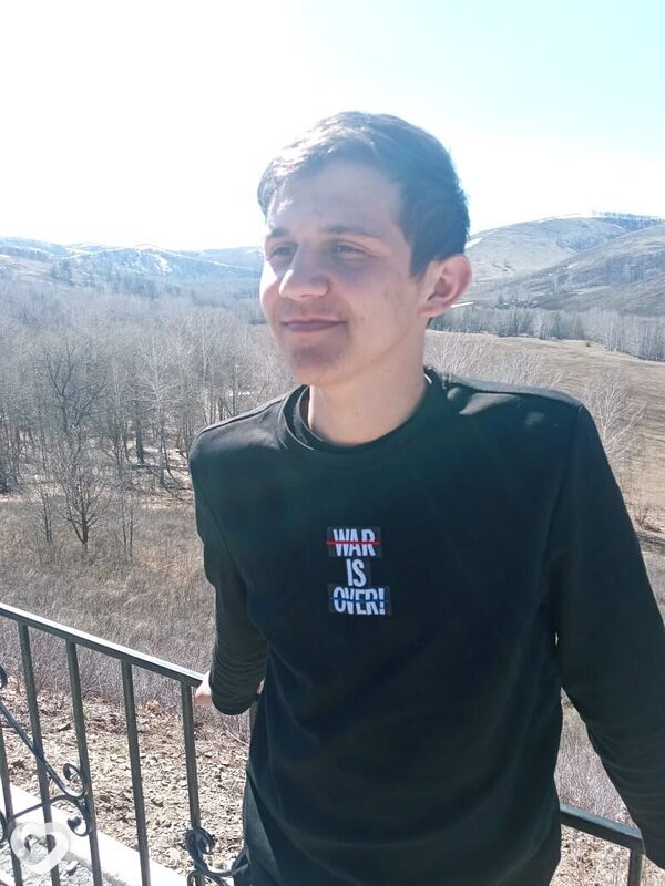 Павел, 23, Москве — анкета №1083221