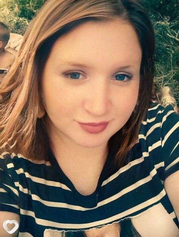 Алена, 29, Екатеринбурге — анкета №1084695