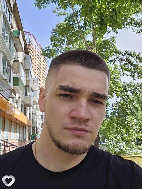 Александр, 29, Хабаровске — анкета №1084999