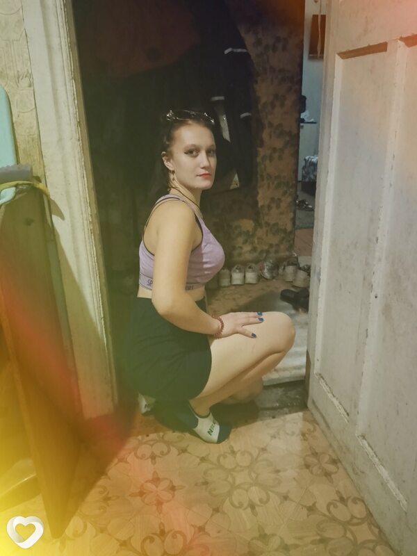 Анастосия, 23, Стаханове — анкета №1085361
