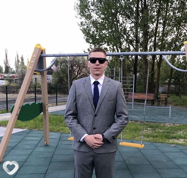 Женя, 20, Жлобине — анкета №1085490