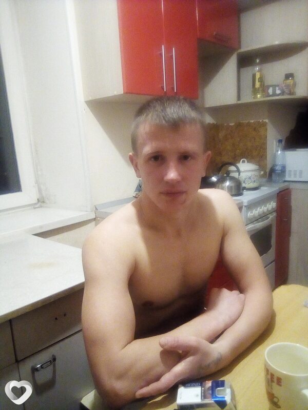 Алекс, 26, Миассе — анкета №1086516