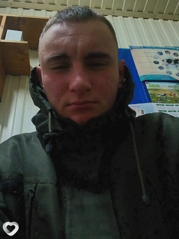 Иван, 22, Москве — анкета №1087142