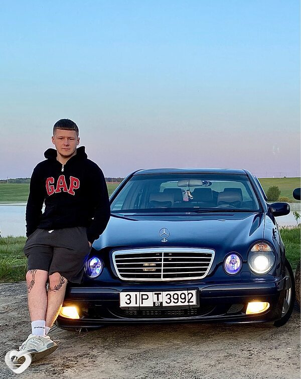 Артем, 26, Гомеле — анкета №1087464