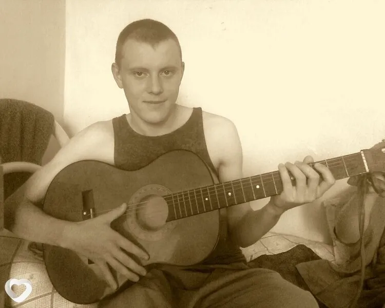 Анатолий, 32, Барнауле — анкета №1087759