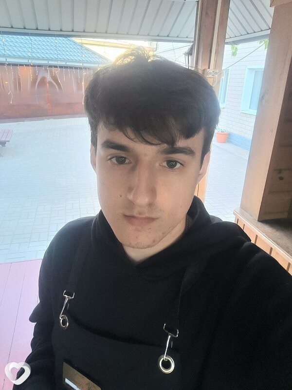 Андрей, 20, Санкт-Петербурге — анкета №1088106